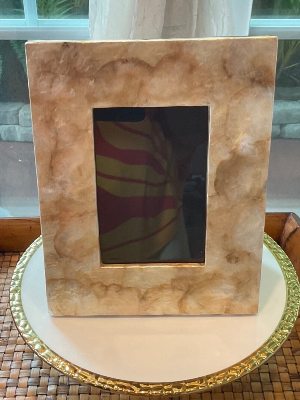 Lovely Gold Mother of Pearl Frame For 4x6 Photo
